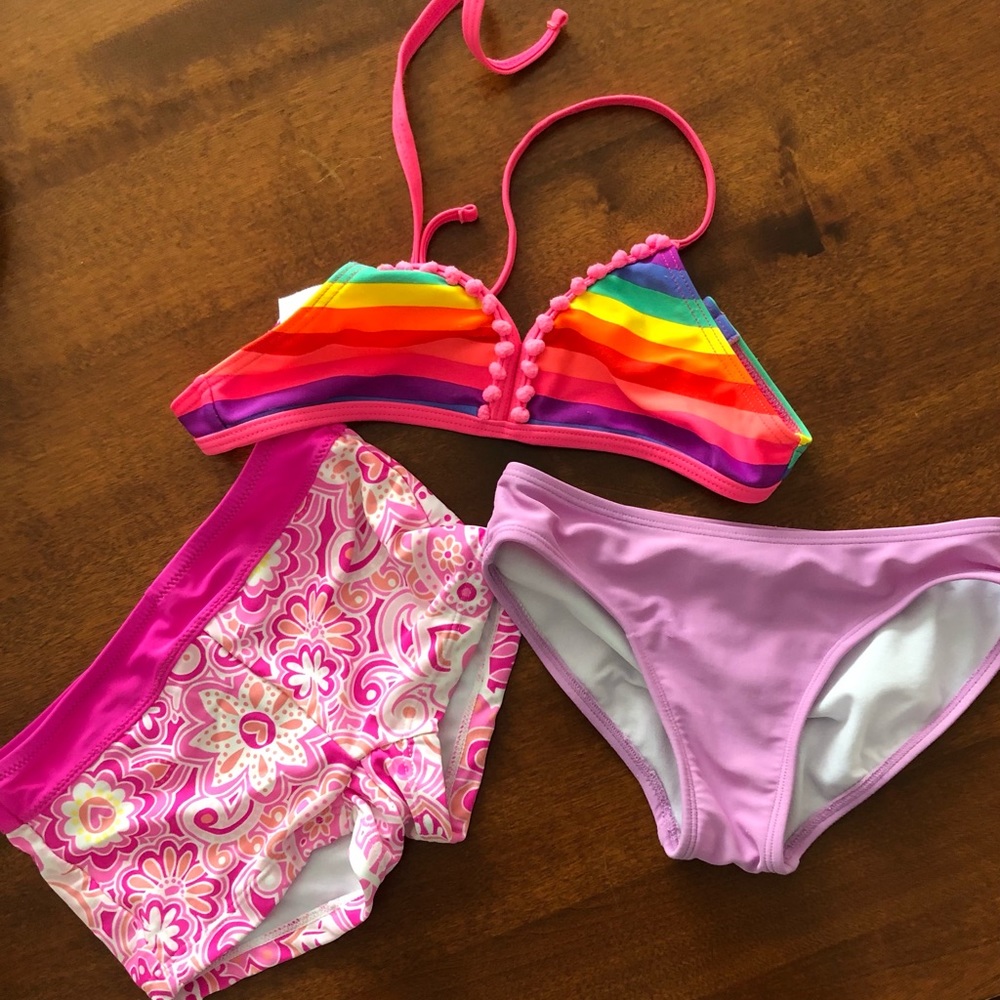 Tommy Bahama girls swim short.Excellent condition